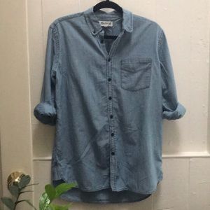 Madewell chambray boyfriend button down